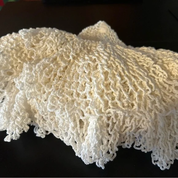 Handmade Crochet White Doily With Ruffled Border Decorative Home - Picture 6 of 6